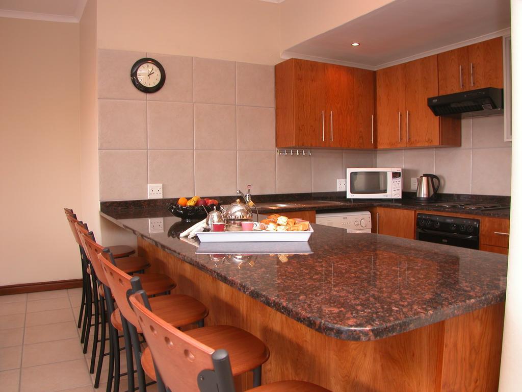 Keret Accommodation Bellville Exterior foto